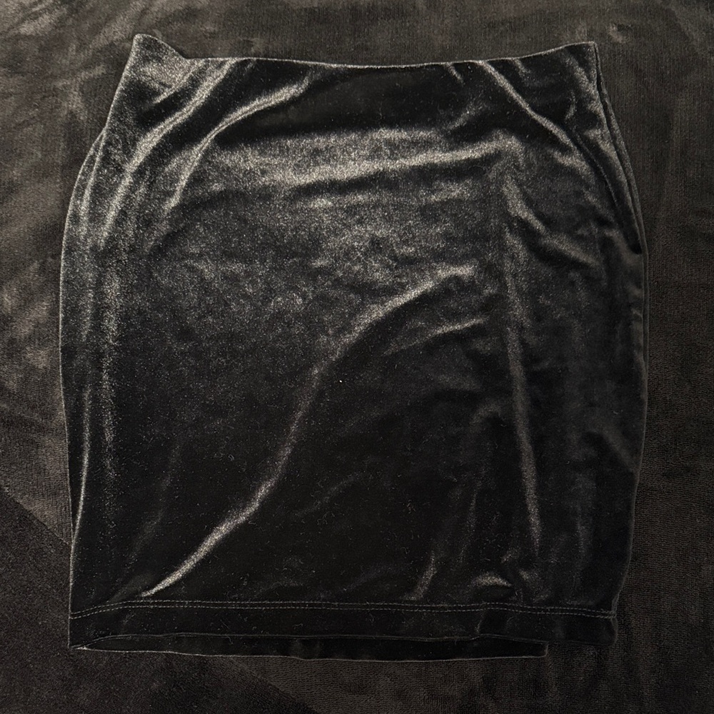 Guess Black Velvet Pencil Skirt